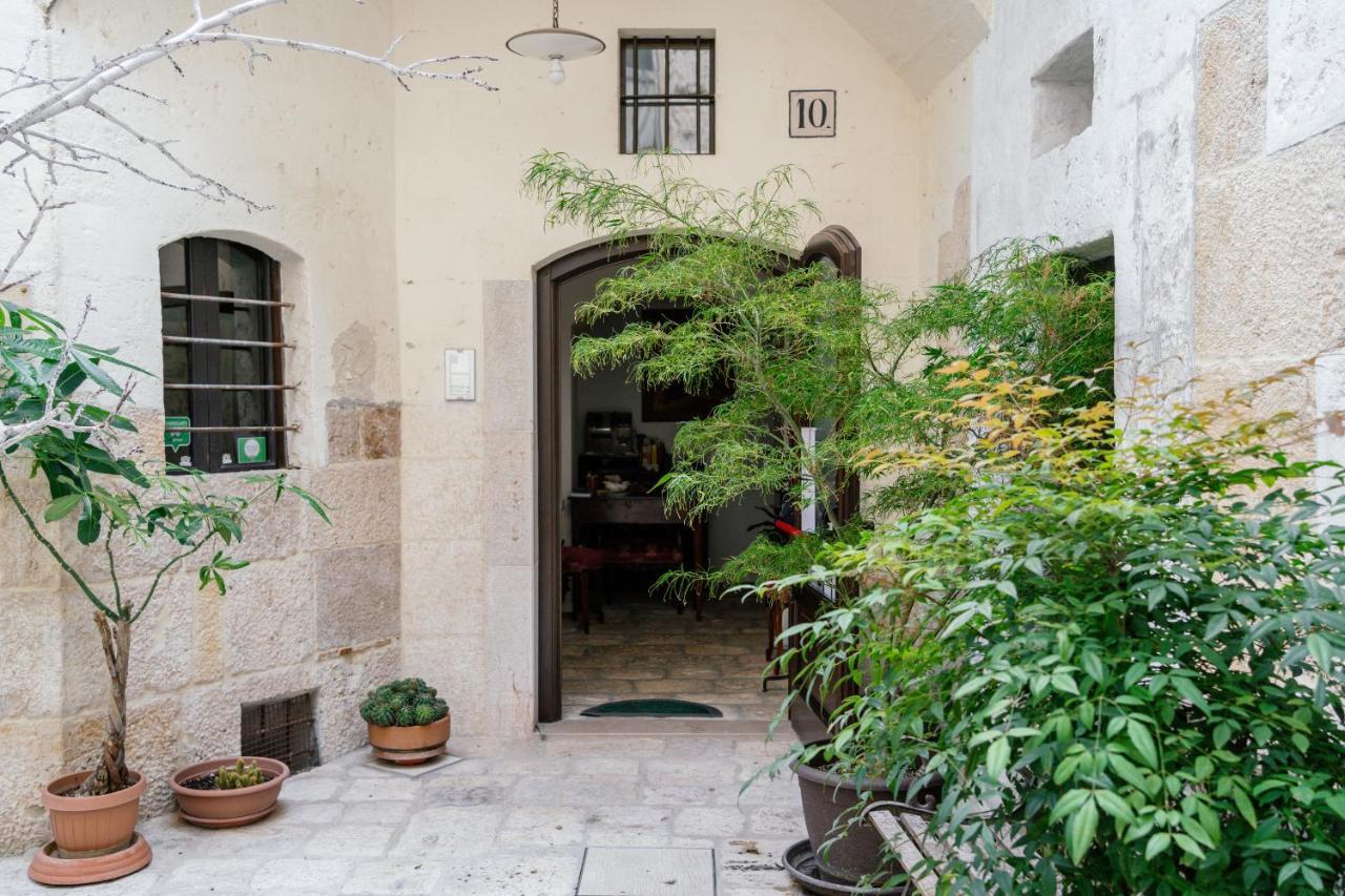 Il Claustro - Bed And Breakfast Altamura Bagian luar foto